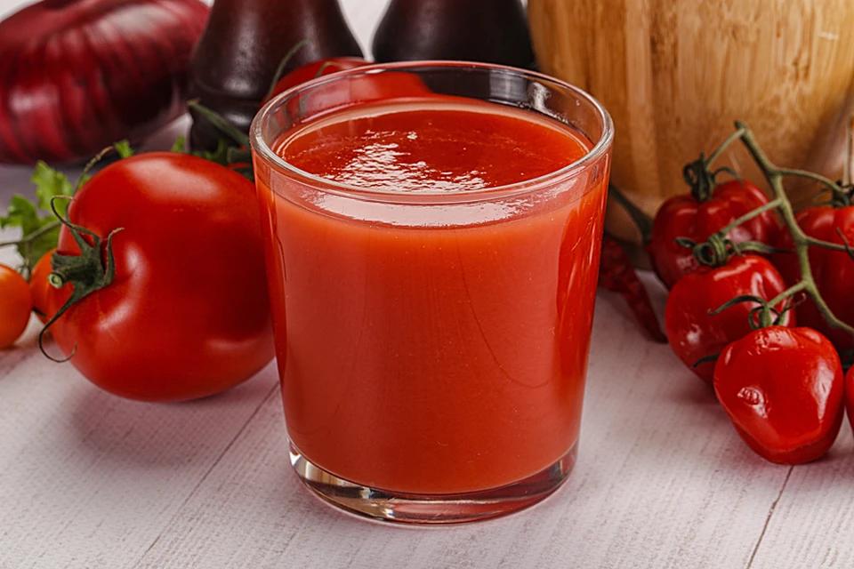 Russian scientists warn against excessive consumption of tomato juice due to the presence of harmful toxins.