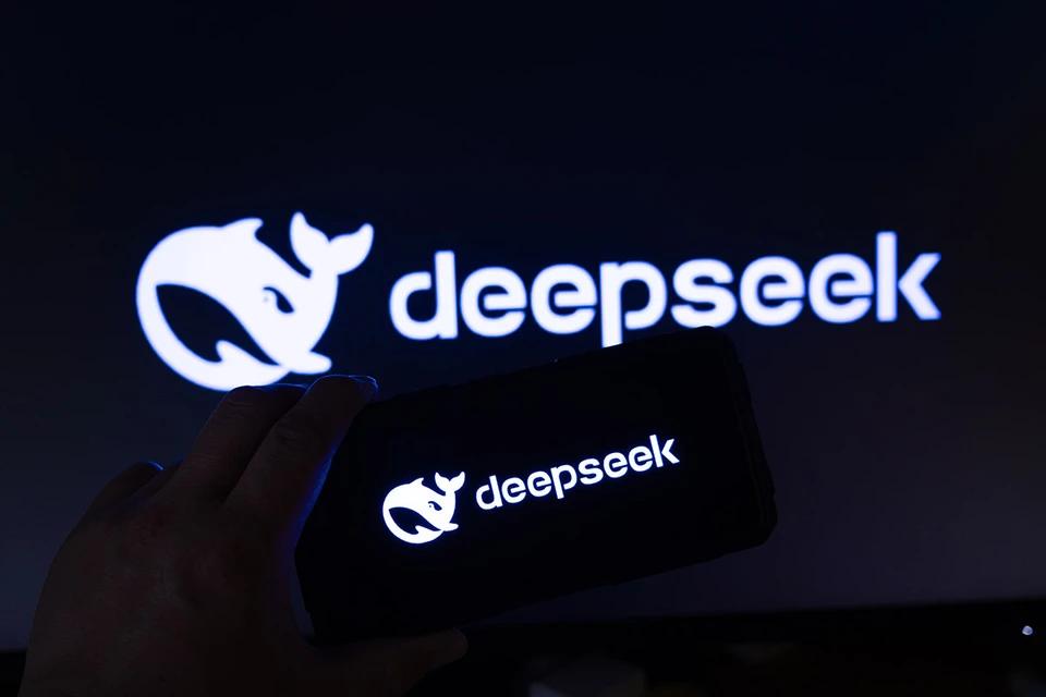 Успех китайской нейросети DeepSeek сопоставили с запуском первого советского спутника.