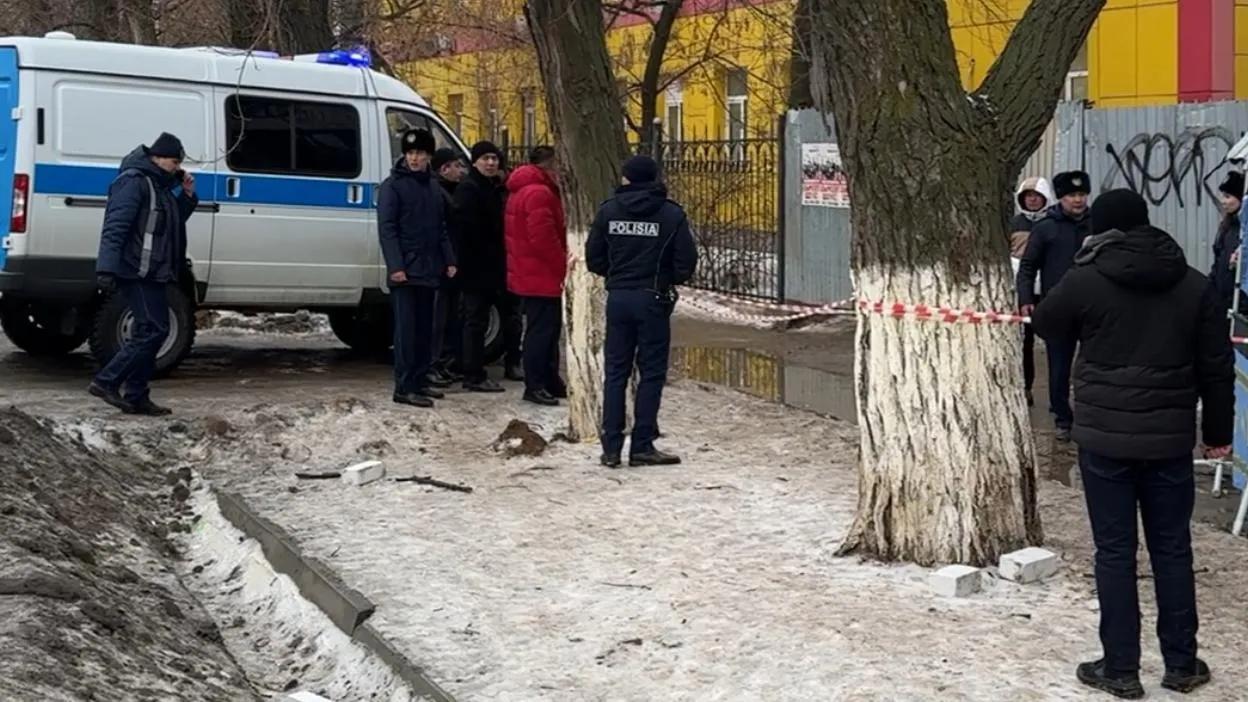 Уральск қаласында ер адамды кірпішпен өлтірген.