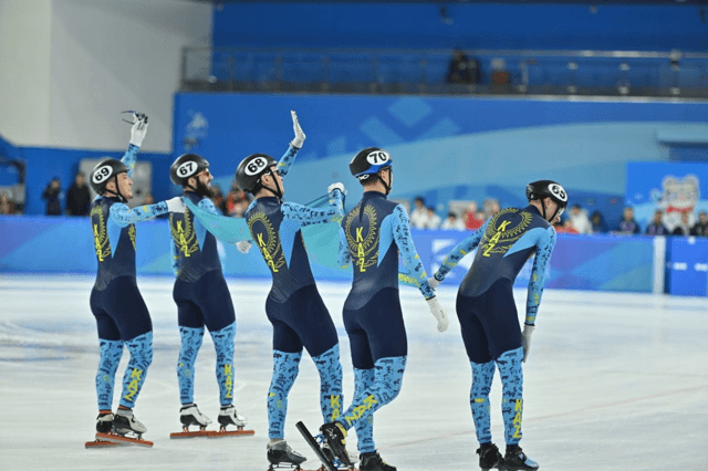 The short track team clinched bronze at the World Tour event.