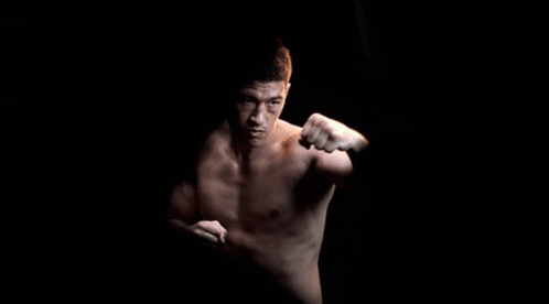 Dmitry Bivol candidly assessed Arthur Beterbiev's skill level.